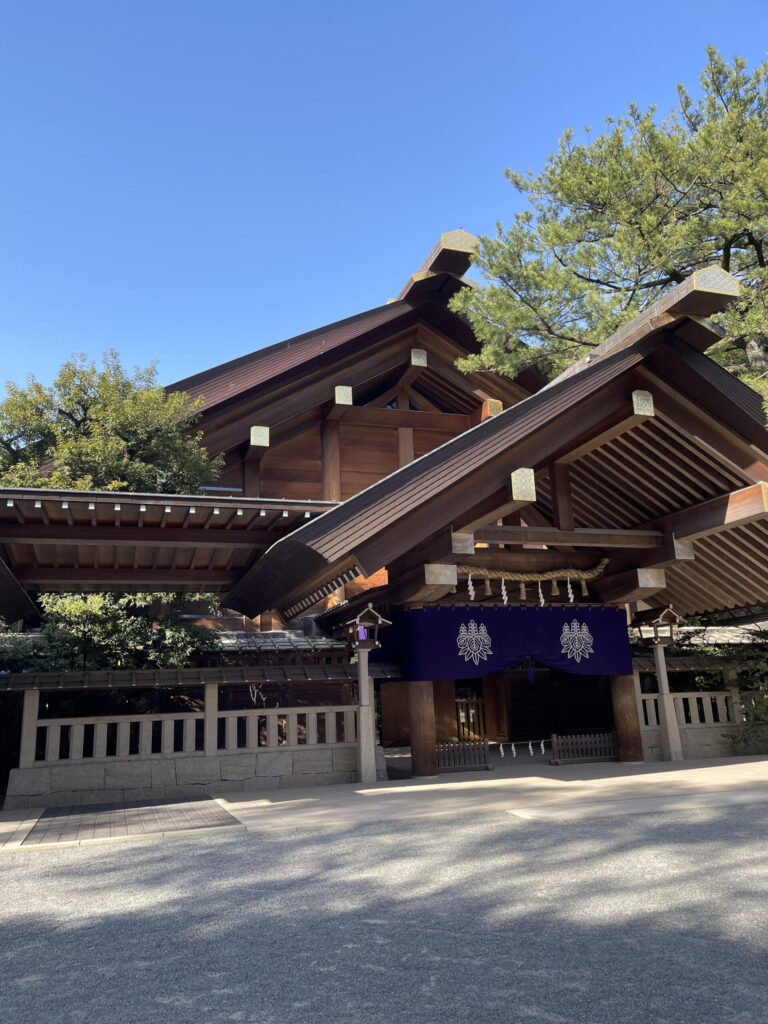  Kaguraden (Shinto ritual hall)